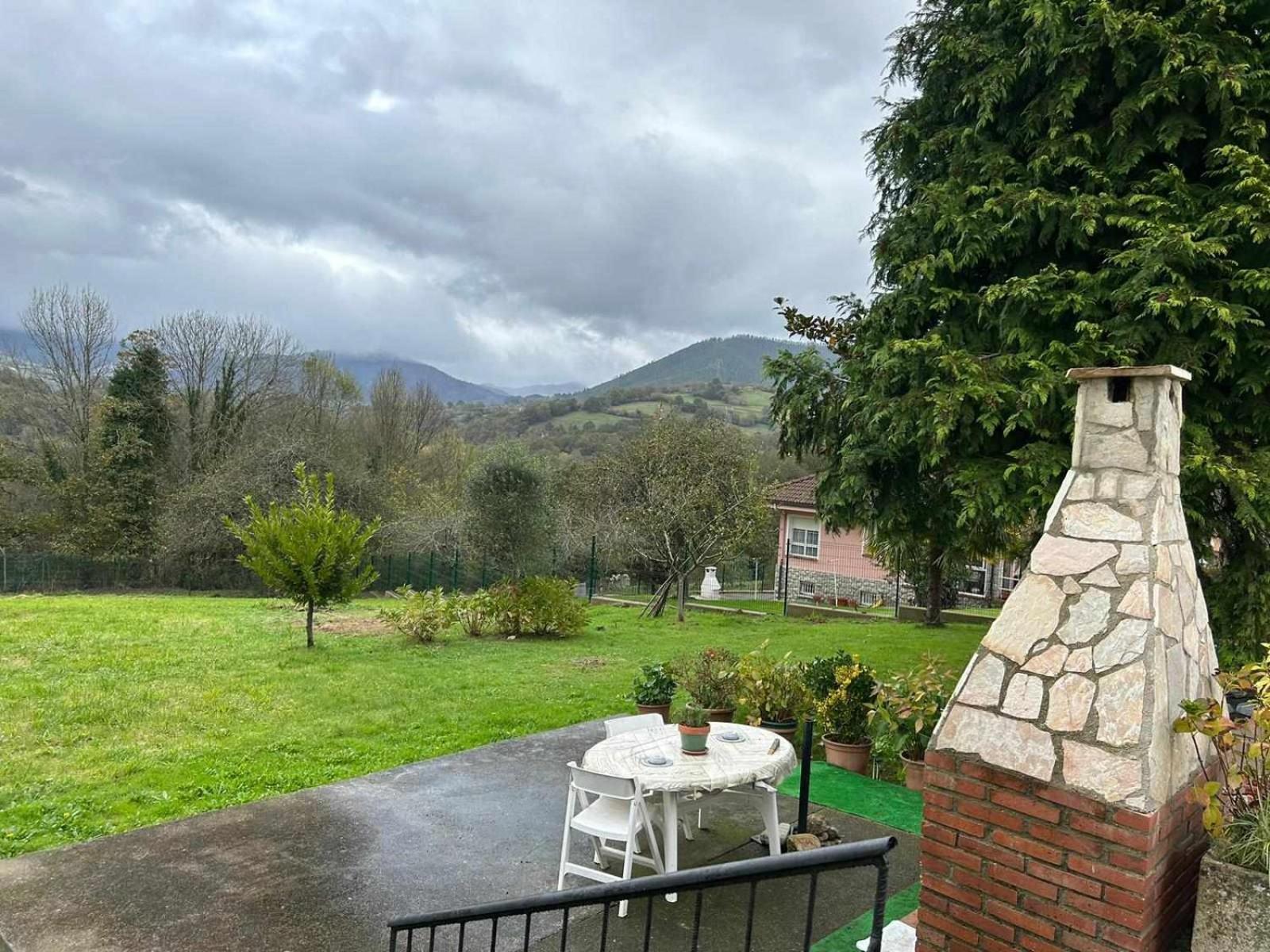 Casa La Gueelina En Asturias Vakantiehuis Arriondas
